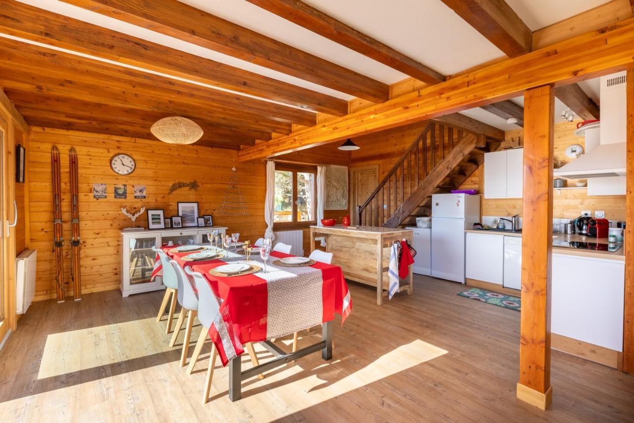 Chalet Les Tilleuls - Jolie Vue Montagne Et Lac Les Angles  Luaran gambar